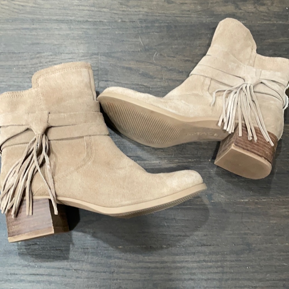 Koolaburra by Ugg Tan Boots